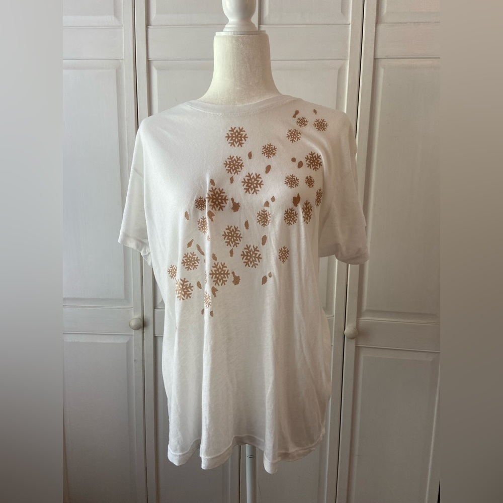 Wildfox Snowflake T-shirt Size Small